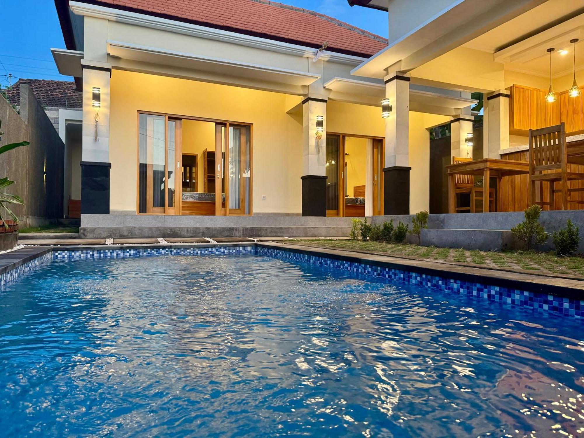 Bsa Villa 罗威那 外观 照片