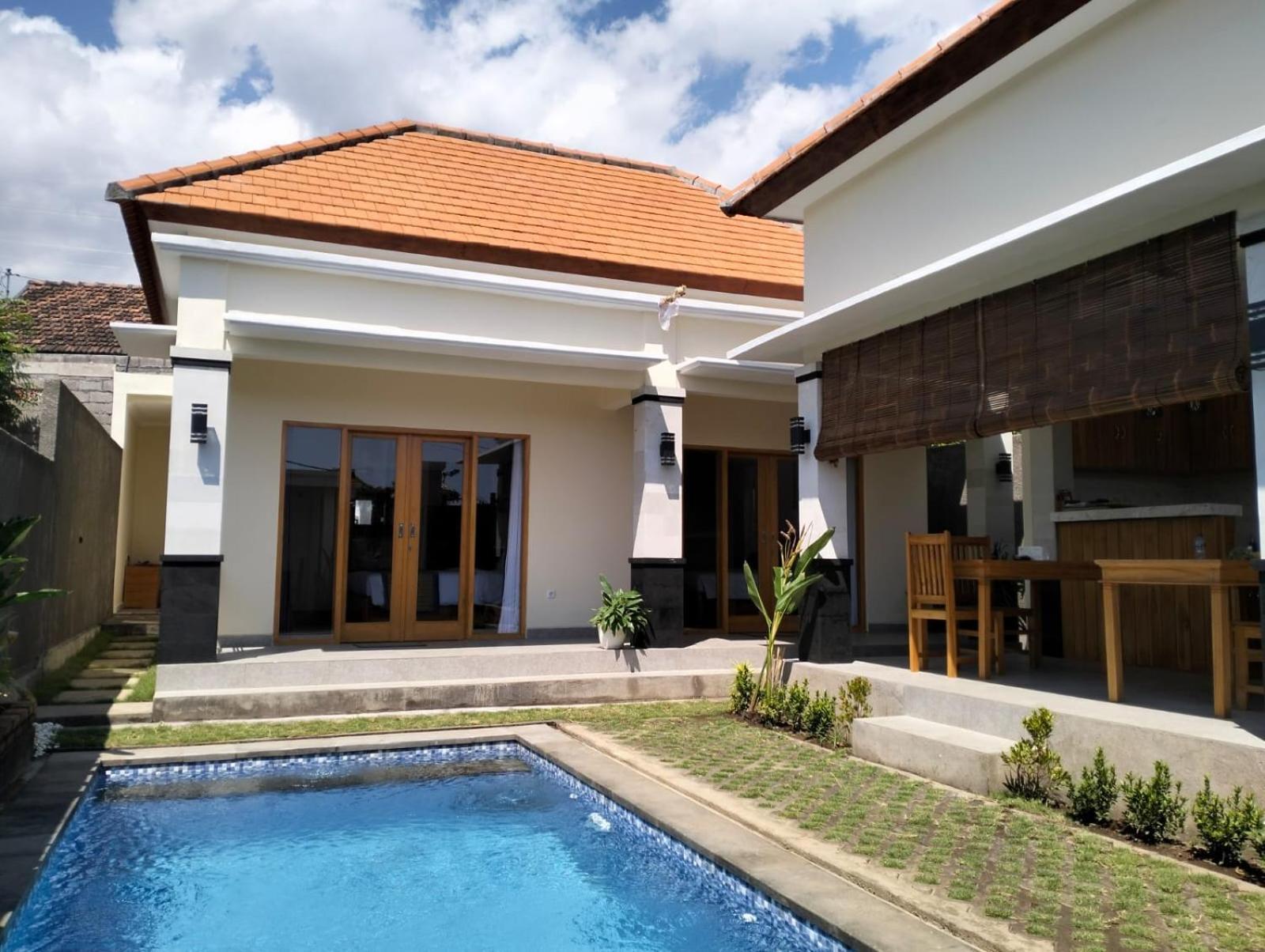 Bsa Villa 罗威那 外观 照片